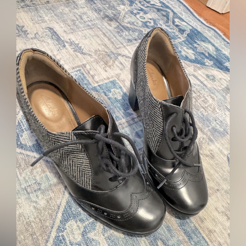 Clarks Black Combi Ciera Brine Leather Oxford Block Heel Black -Women Size 8.5